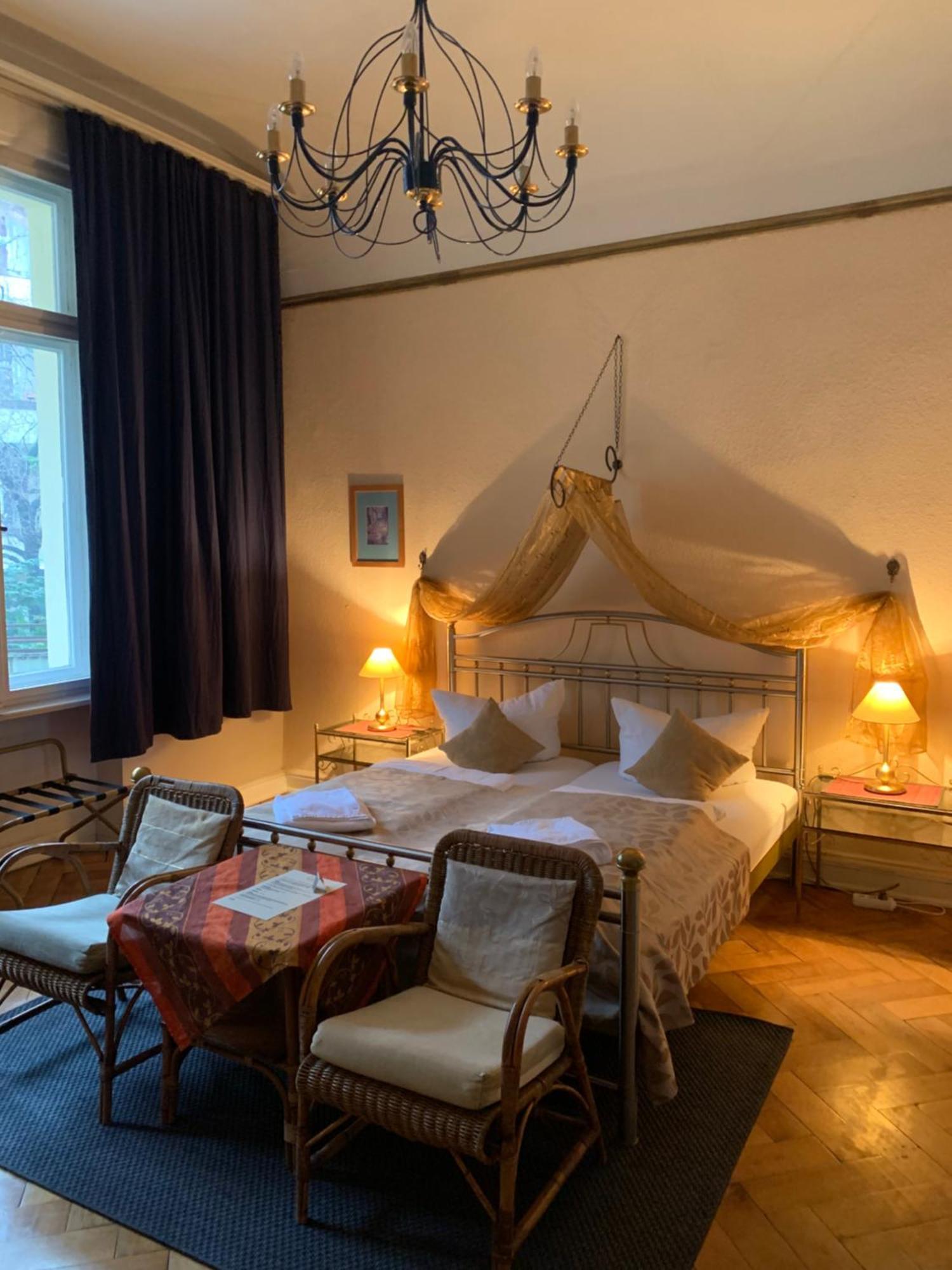 Hotel Pension Senta Berlin Eksteriør billede